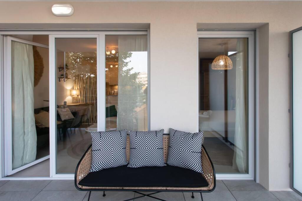 A12 Central 1 Bedroom 10Min From Beach Terrace Garage Antibes Exterior photo